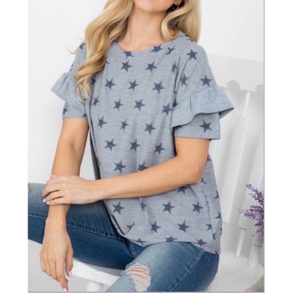 Elliott & Vine Star Print Ruffle sleeve Top - Picture 2 of 6